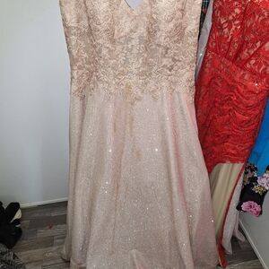 Davids bridal prom dress. size 20w rose gold/ glittery tan